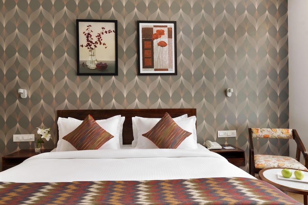 Executive Room - Photo 6