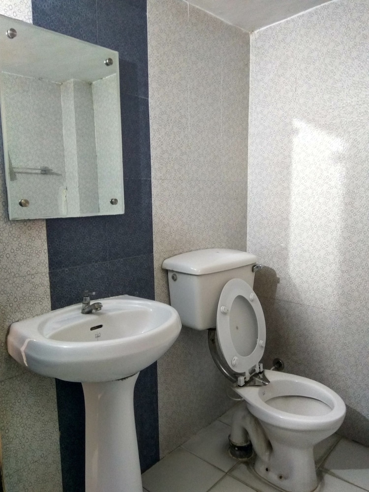 Economy Room photo 2