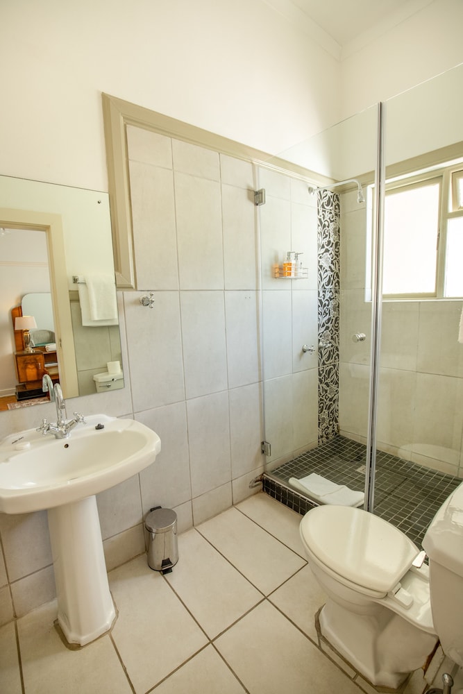 Classic Double Room - Photo 6