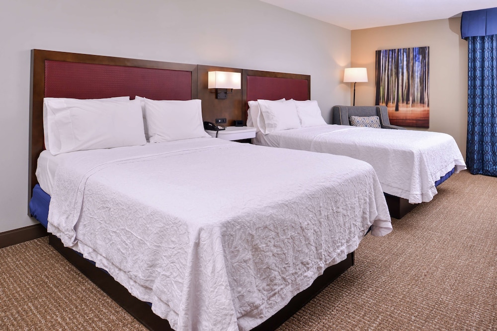 Room, 2 Queen Beds, Non Smoking photo 1