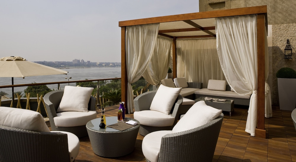 Standard Room, 2 Twin Beds, Smoking (Nile View) thumbnail 5