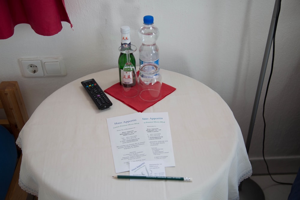 Standard Single Room, Kitchenette photo 3
