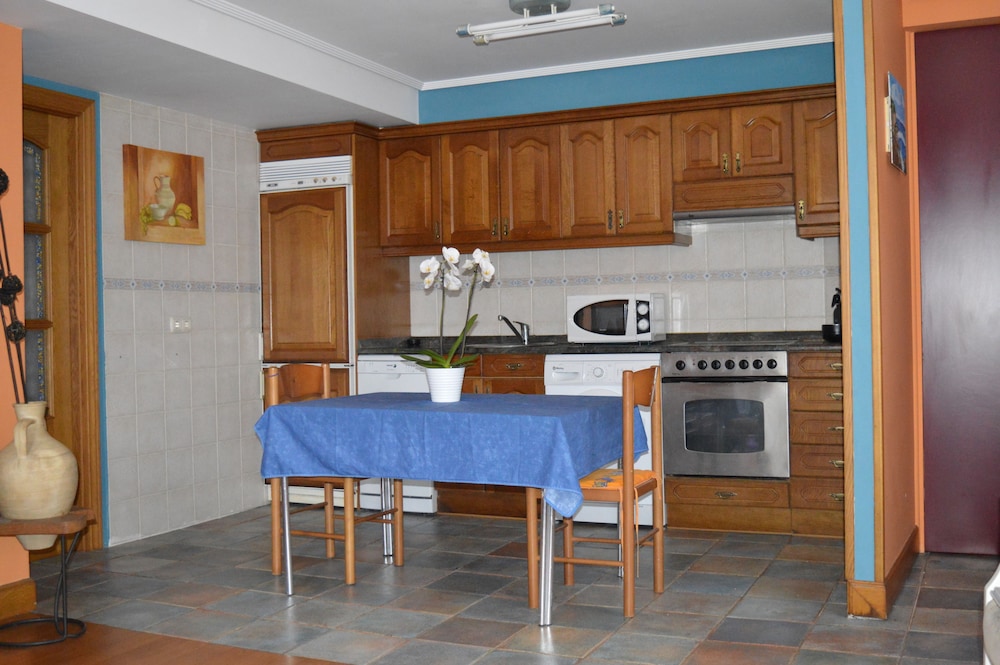 Apartment, 3 Bedrooms photo 2