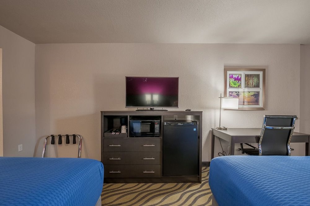 Room, 2 Queen Beds, Accessible