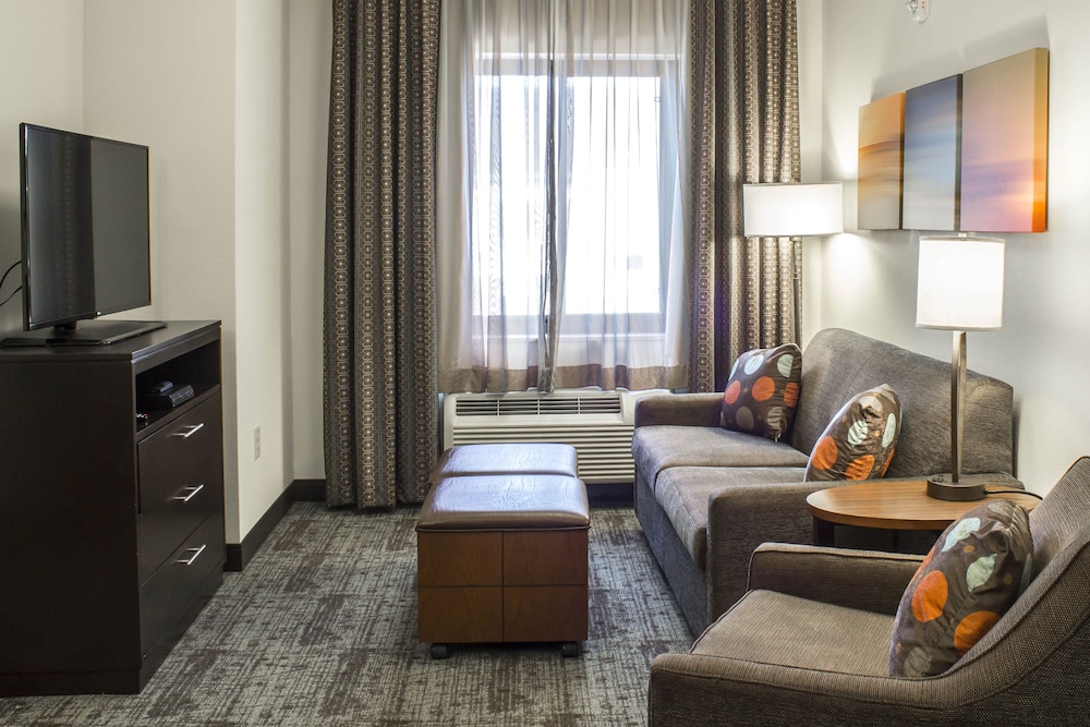 Suite, 1 Bedroom, Kitchen photo 1