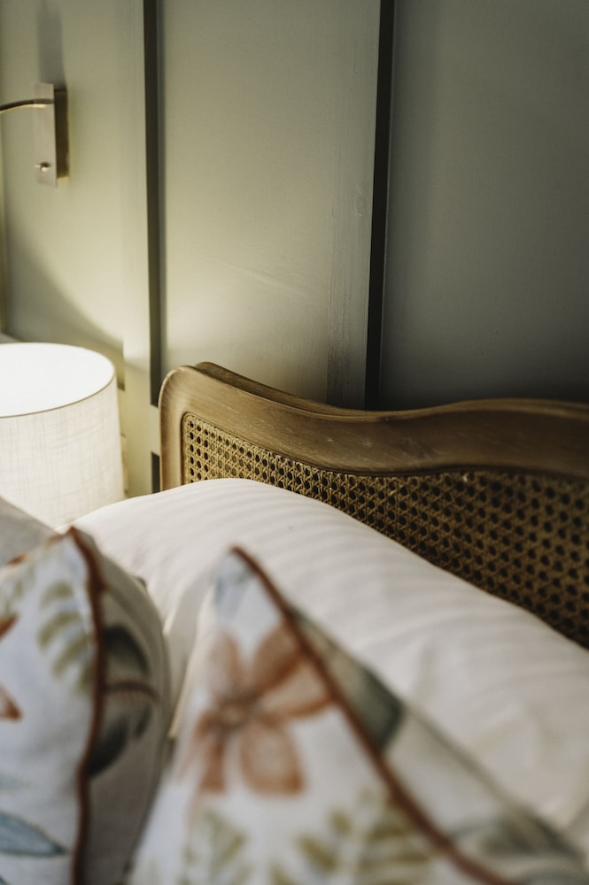 Classic Villageview, Ensuite photo 3