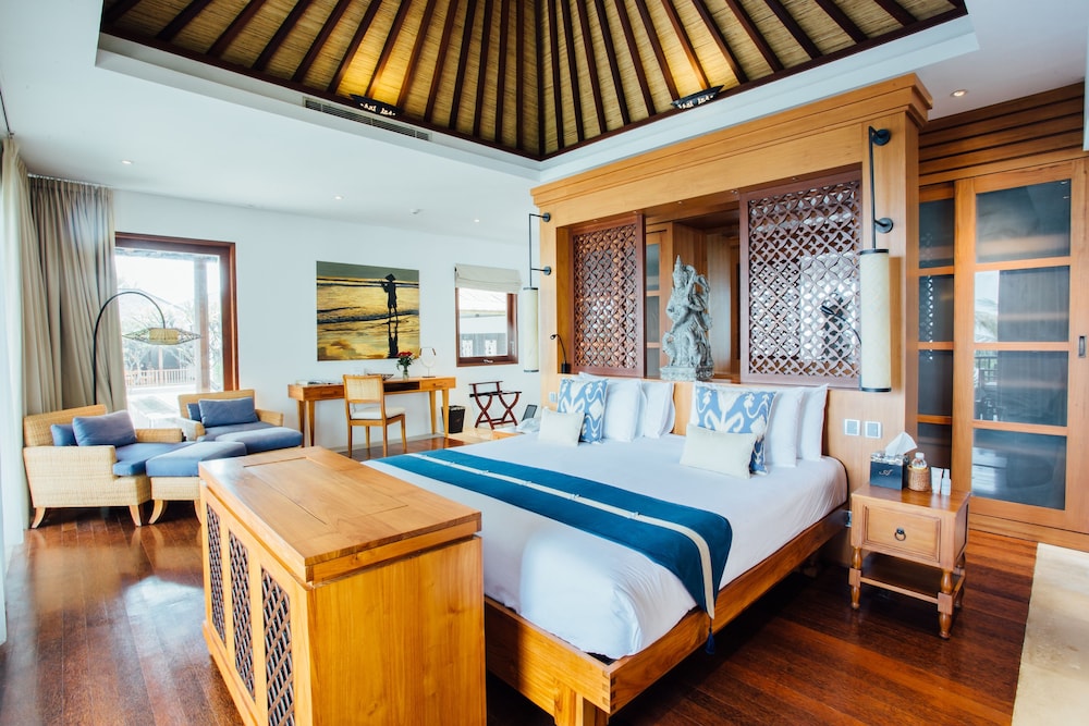 Puri Salila 4 Bedrooms Luxury Beachfront Villa with Private Pool and Free 8 Hours Car Usage photo 3