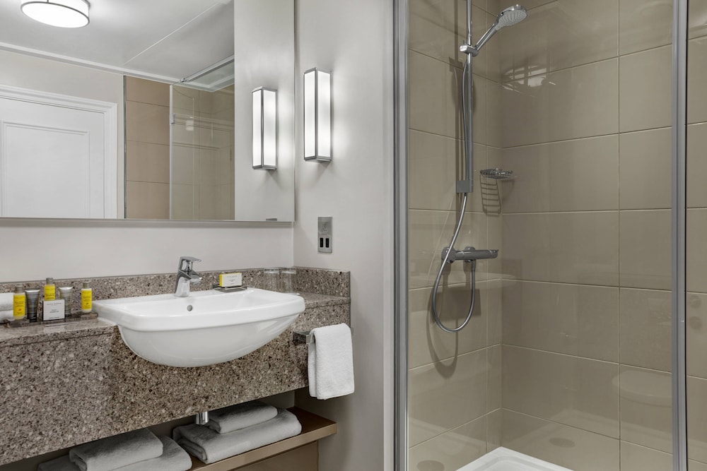 Deluxe Room - Photo 4