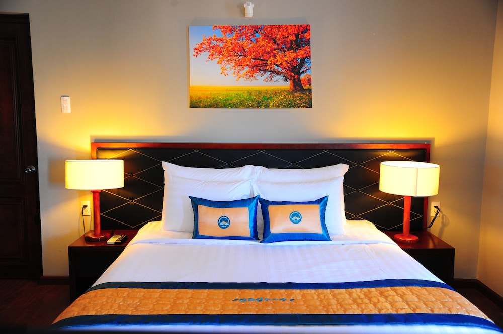 Deluxe Room, Garden View photo 2
