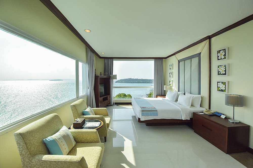 Jacqueline Kennedy Suite - Photo 3