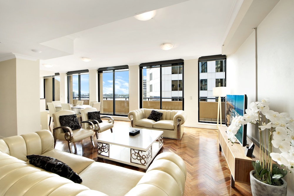 Three Bedroom Penthouse - City View