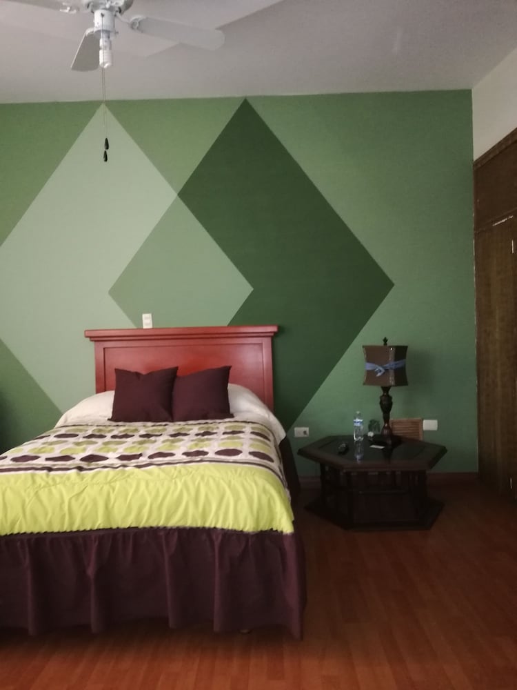 Traditional Room, 1 Double Bed, Private Bathroom photo 1