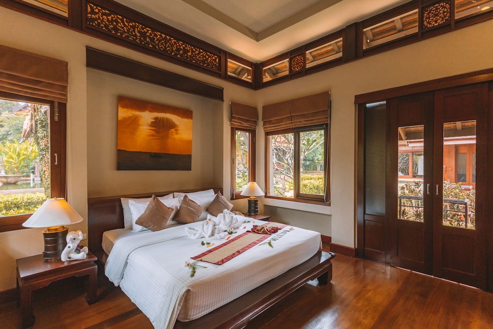 Thai Style Bungalow - Photo 9