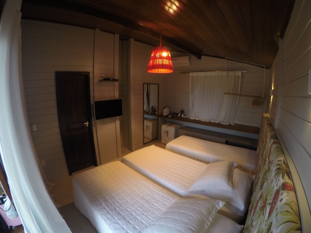 Wood Suite photo 2