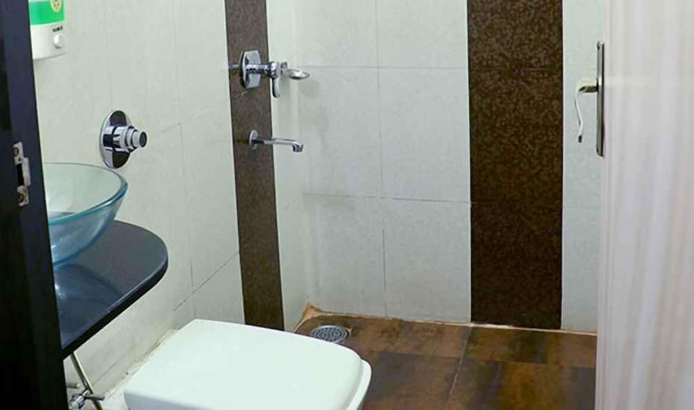 Superior Single Room, Non Smoking photo 3
