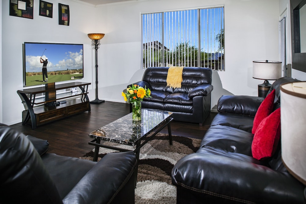 12 Bedroom listing: (4) Separate 3-Bedroom/ 2-Bath Condos photo 1