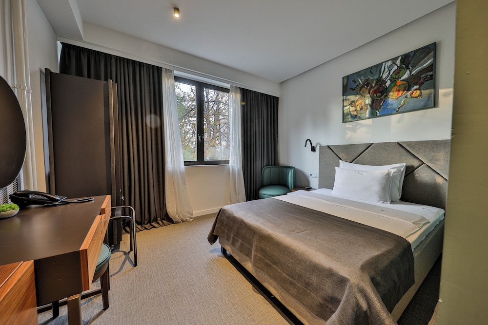 Superior Single Room