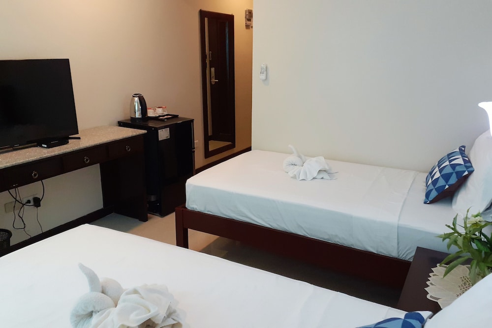 Deluxe Double Suite photo 3