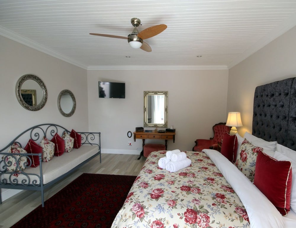 Comfort Room photo 2