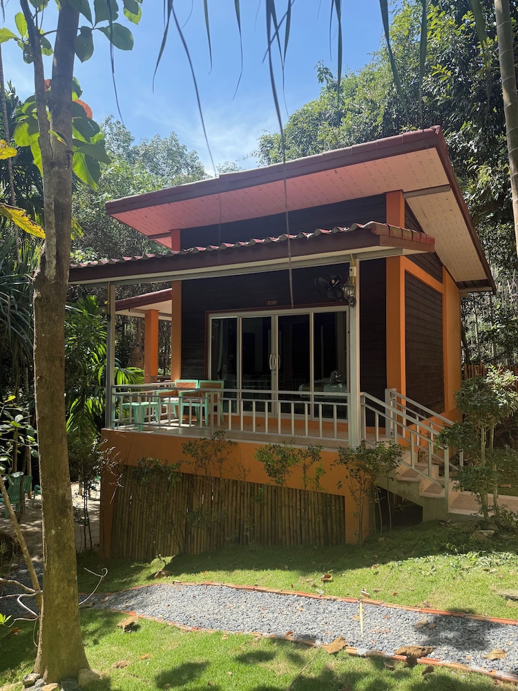 Deluxe Bungalow, River View