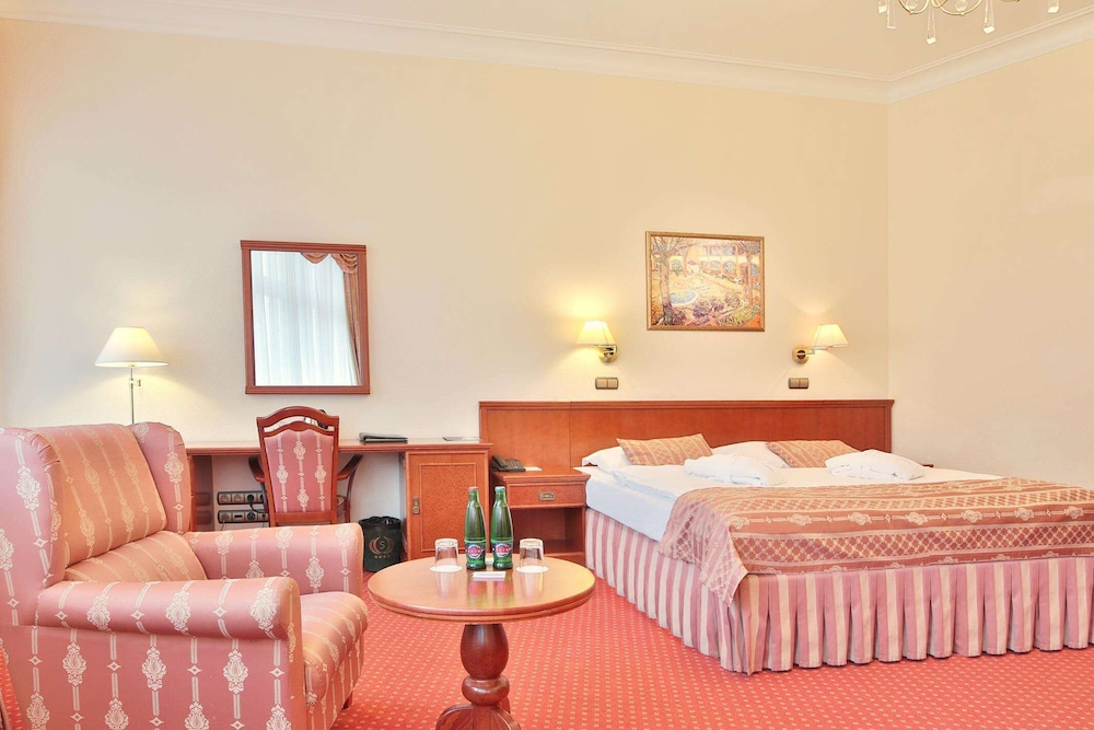 Superior Double or Twin Room, Park View