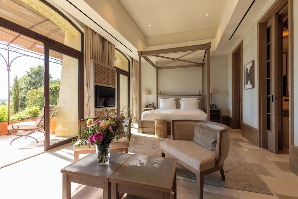 Suite (Ida)