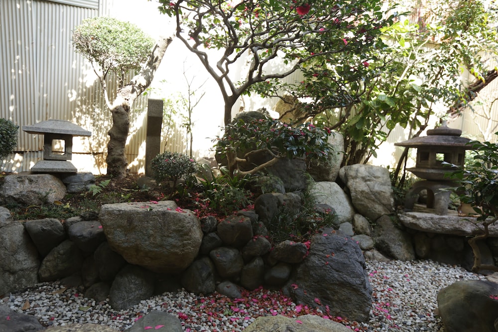 Annex Japanese-style room / Garden view photo 3