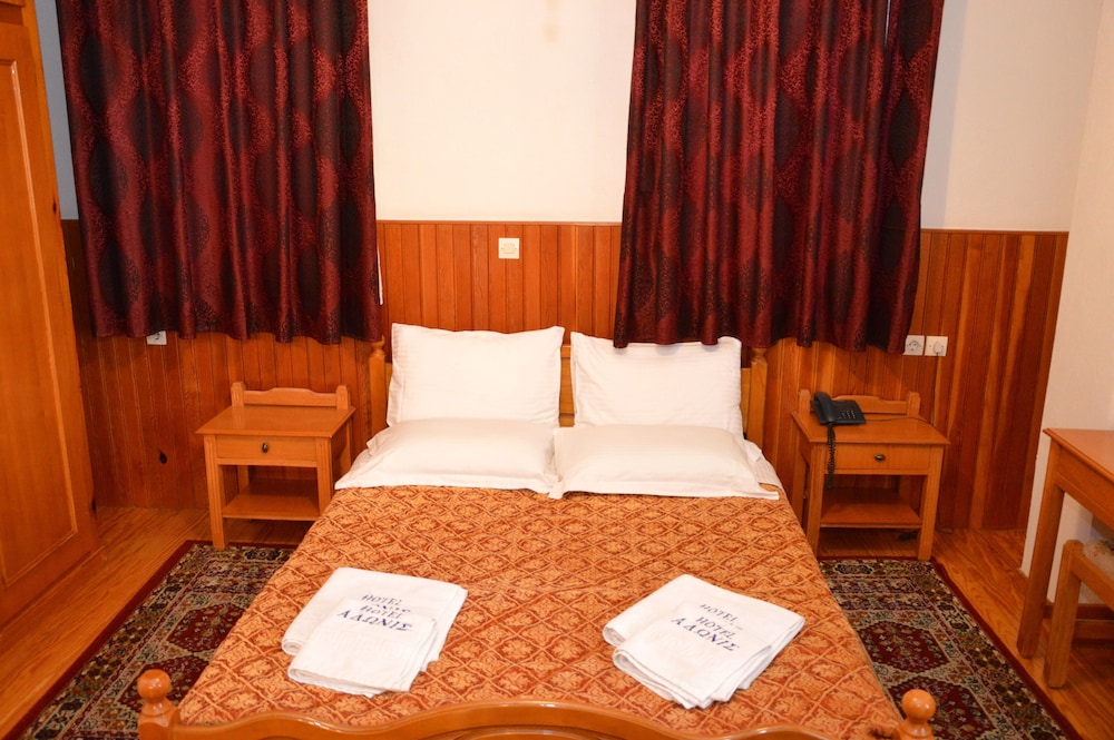 Superior Suite, Jetted Tub