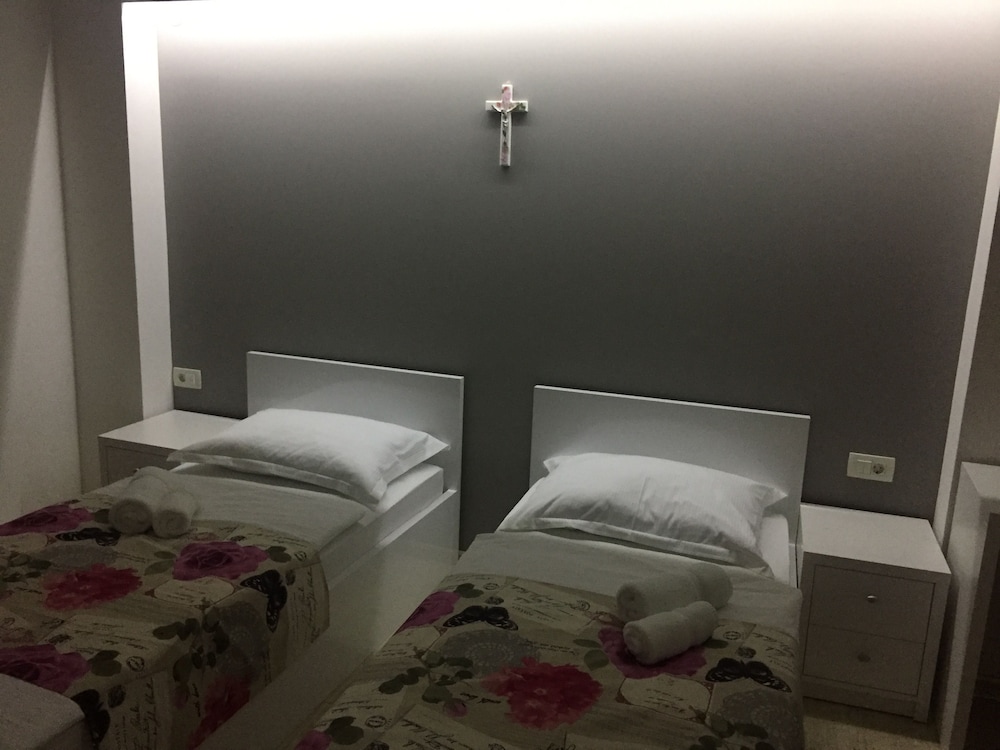 Comfort Double or Twin Room, Balcony, Hill View photo 3