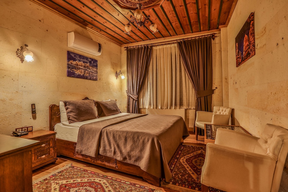 Deluxe Quadruple Room photo 3