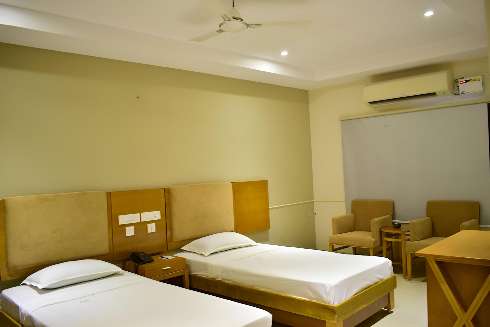 Executive Room photo 1