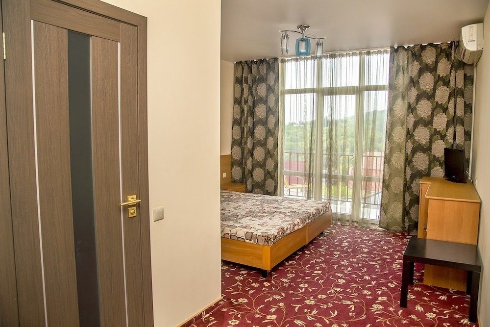 Standard Double or Twin Room, Balcony (Cottage #6) photo 2