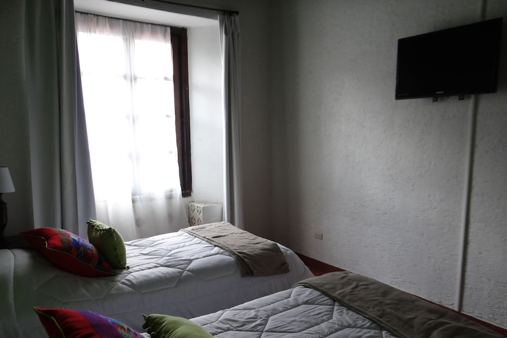 Double or Twin Room photo 2
