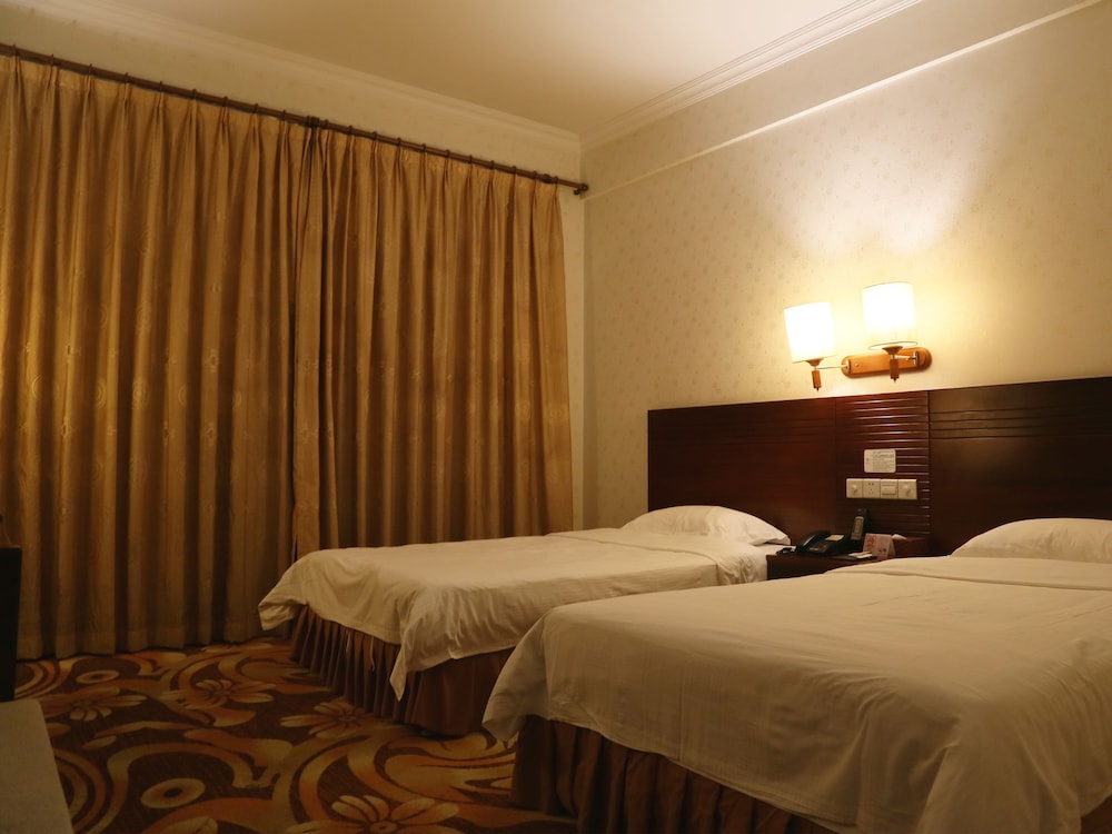 Business Twin Room - Photo 6