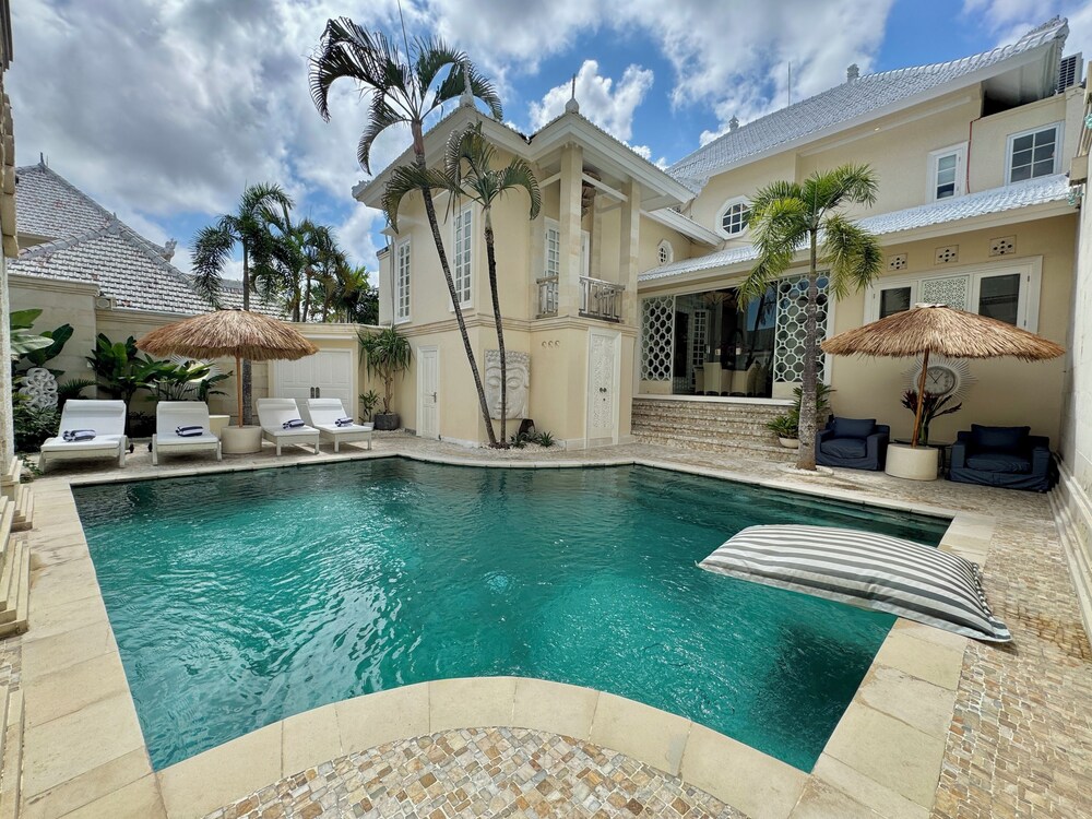 Exclusive Villa, 3 Bedrooms, Private Pool photo 1