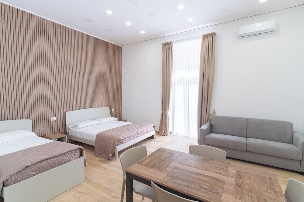Family Studio Suite