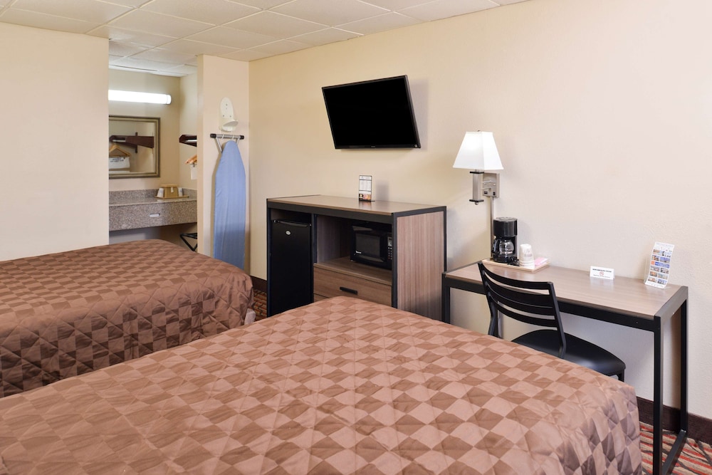 Room, 2 Double Beds, Non Smoking photo 2