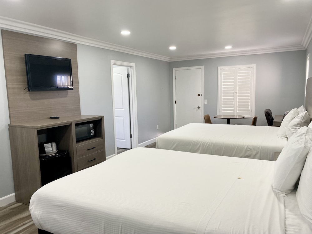 Classic Suite, 2 Bedrooms photo 2
