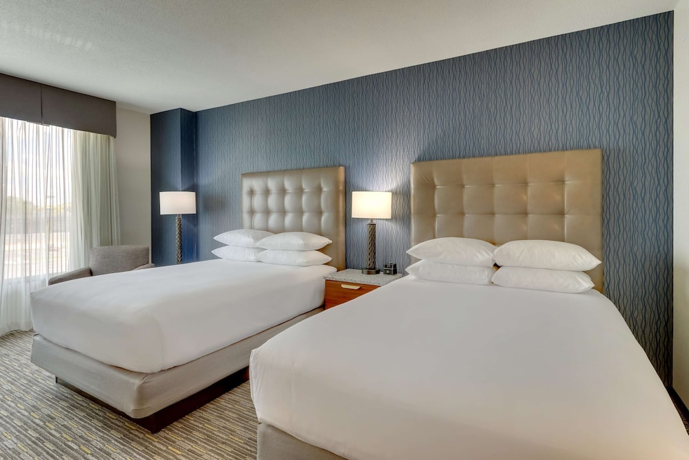 Deluxe Room, 2 Queen Beds, Refrigerator & Microwave (Hearing Accessible, Upper Floor)