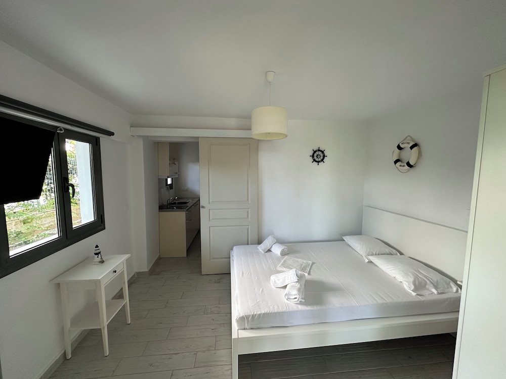 Comfort Apartment, 1 Double Bed with Sofa bed, Garden View photo 1
