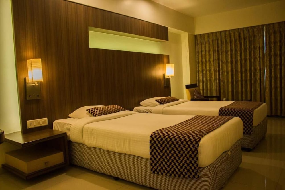 Executive Room - Photo 3