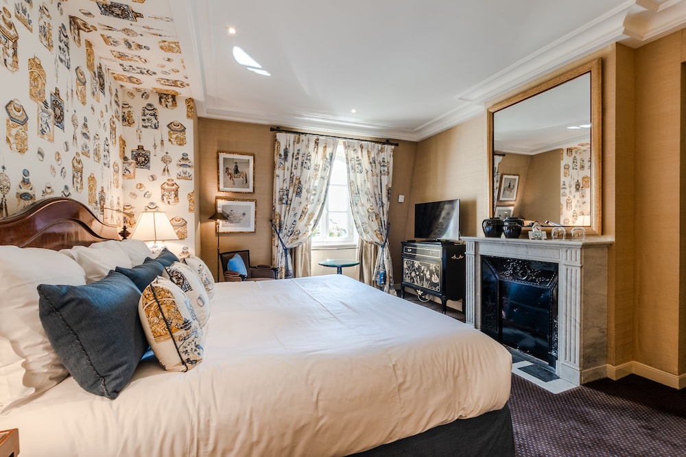 Double Room (Superior Chateau)