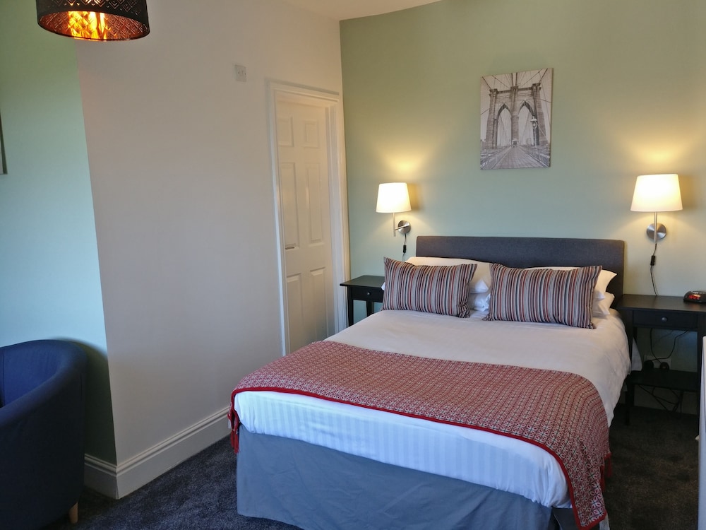 Deluxe Double Room, Ensuite photo 2