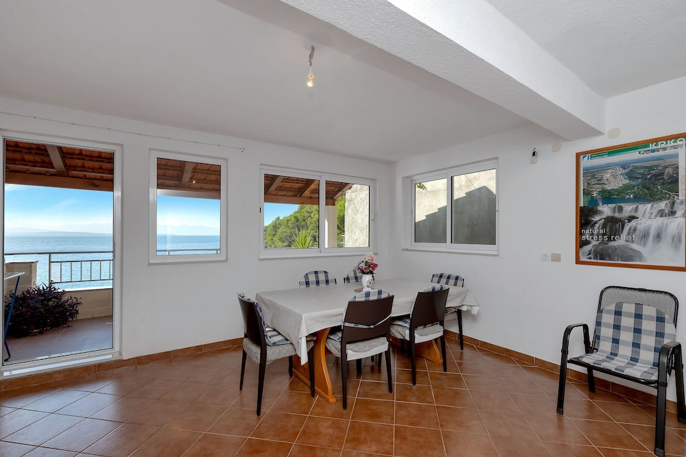 Apartment (A3) photo 2