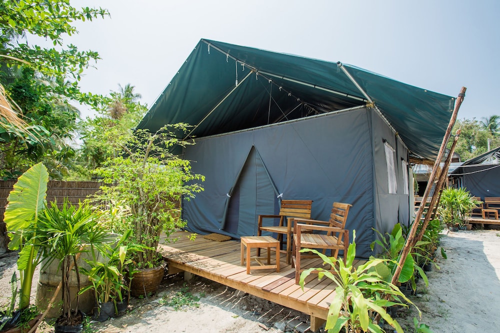 Tent photo 2