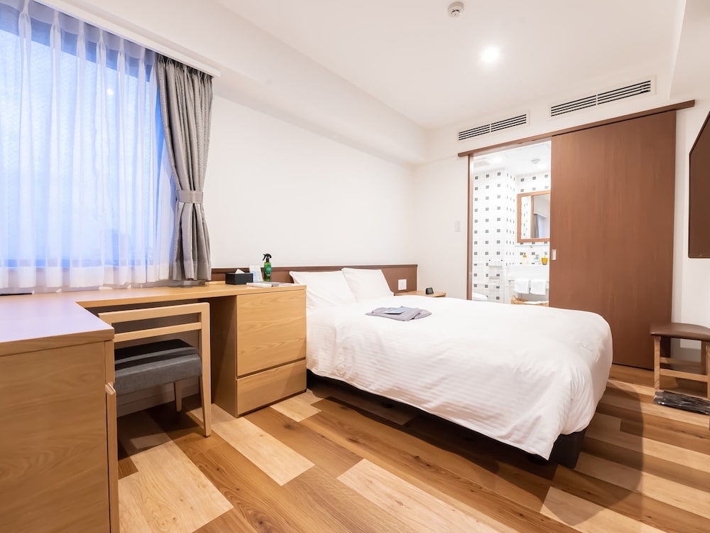 Moderate Double Room, Non Smoking - Photo 9