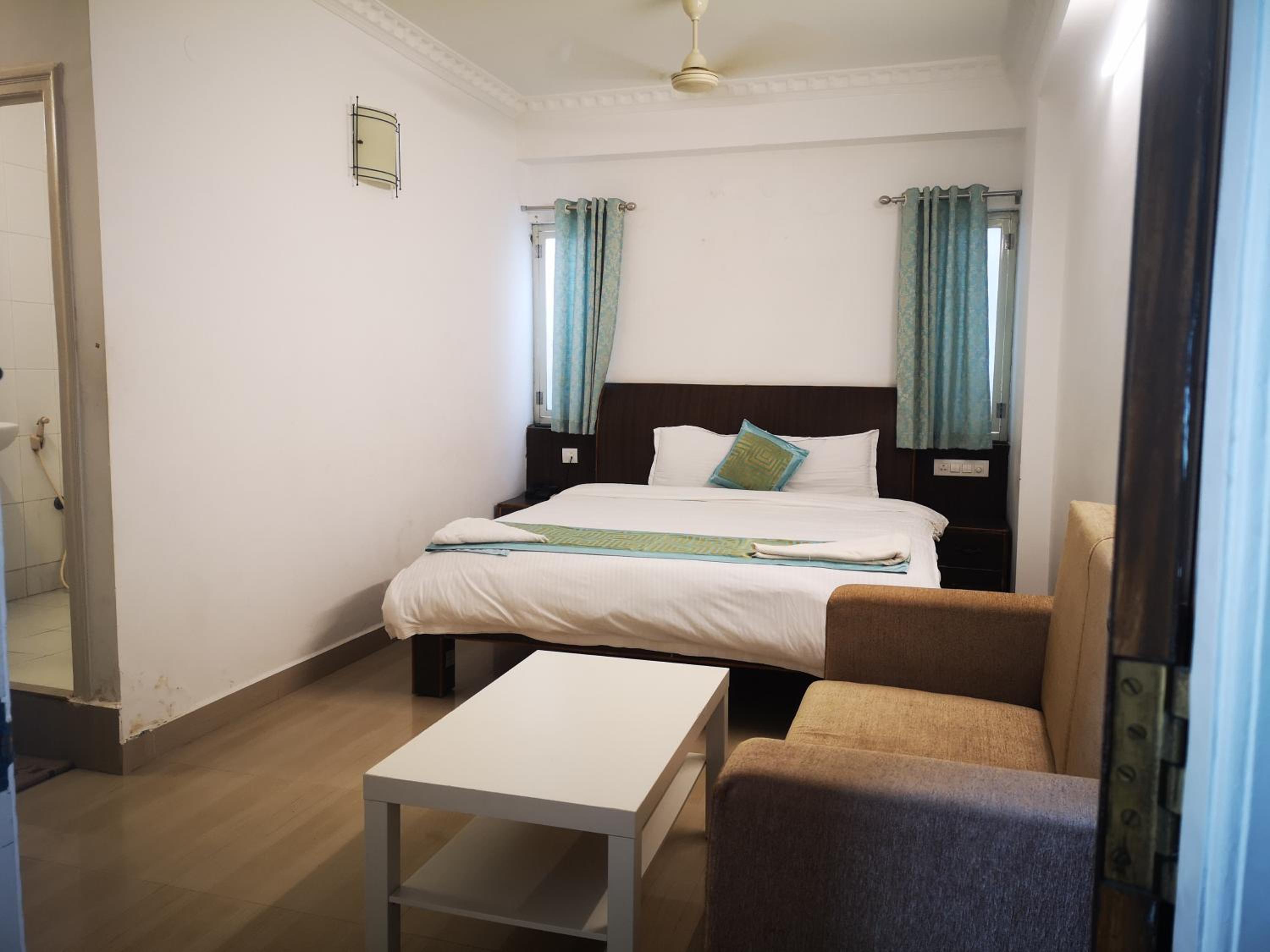 Deluxe Double Or Twin Room photo 1