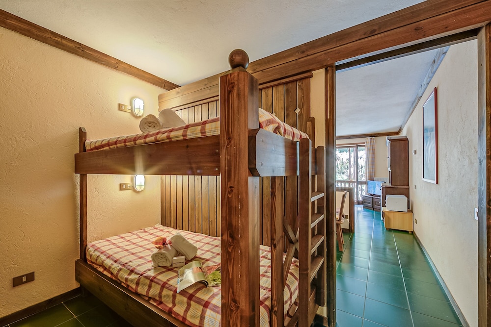 Family Studio, Mountainside (Grange Hike & Ski - 43d Sestriere) photo 2