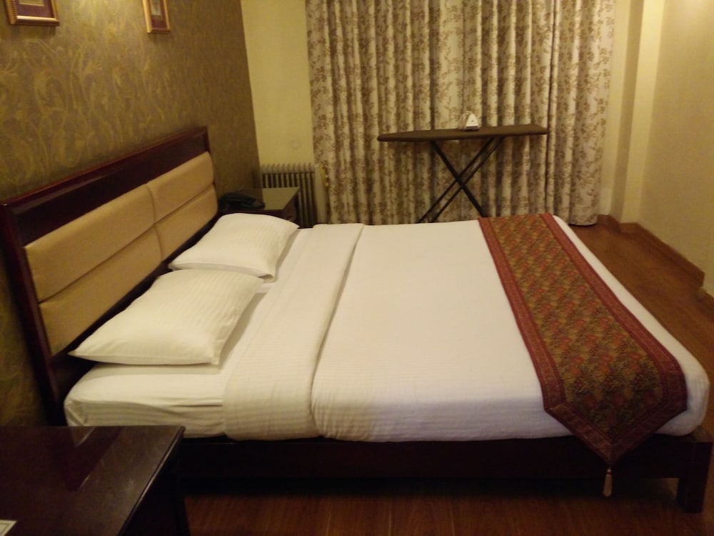 Superior King Apartment with Balcony