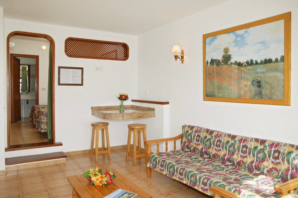 Standard Apartment, 1 Bedroom, Balcony photo 3